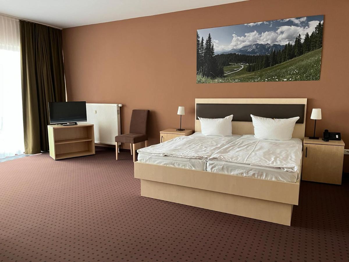 דיפולדיזוואלדה Hotel Am Heidepark מראה חיצוני תמונה
